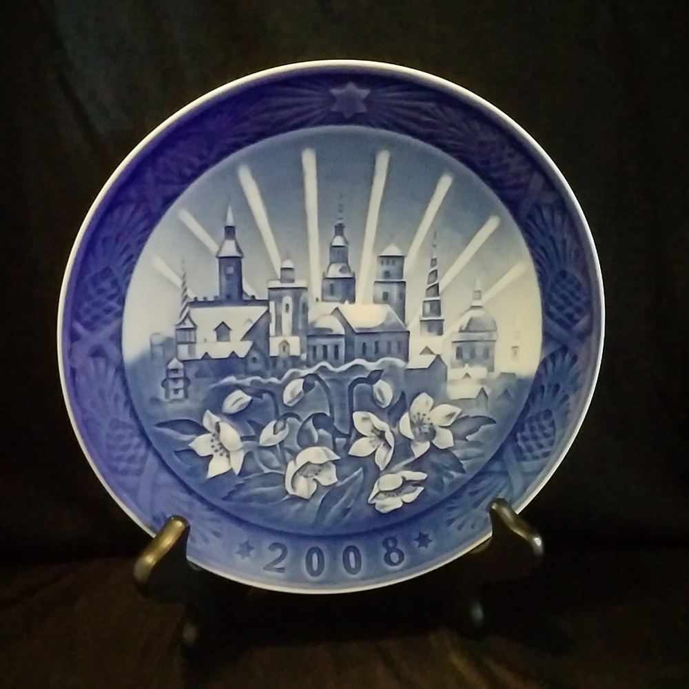 ROYAL COPENHAGEN CHRISTMAS PLATE 2008 COPENHAGEN CHRISTMAS Denmark
